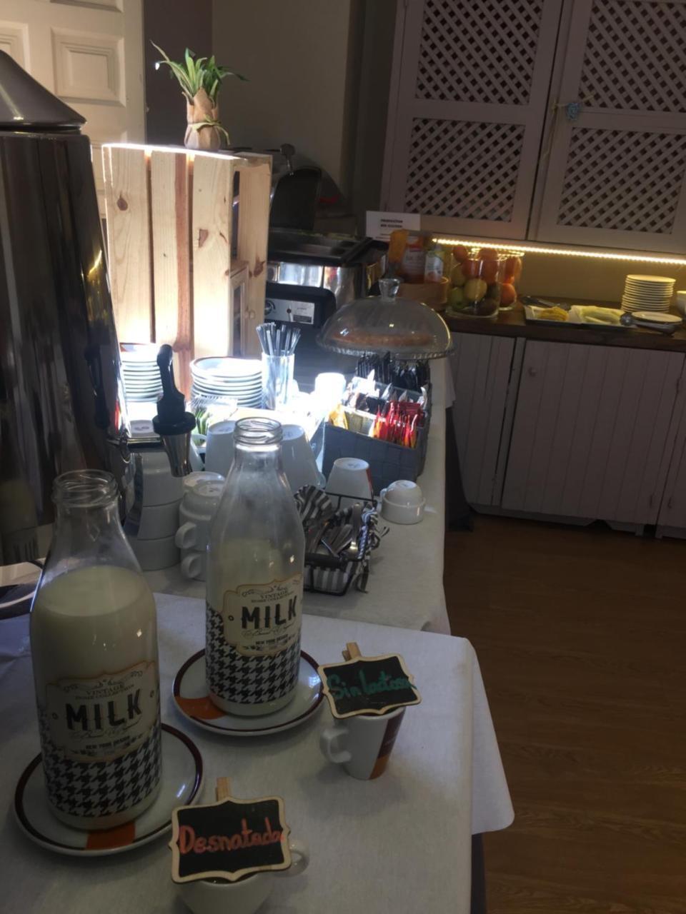 莱昂诺尔德阿基塔尼亚酒店 昆卡 外观 照片